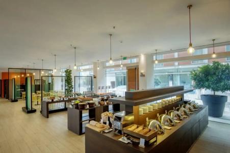 DoubleTree By Hilton Milan - 36