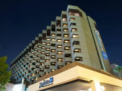 Radisson Blu, Dubai Deira Creek - 99