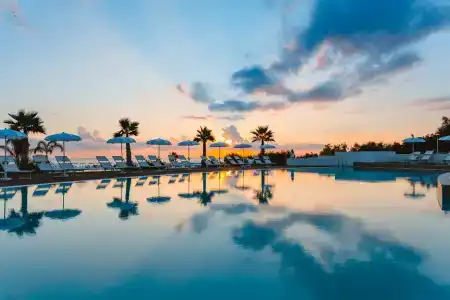 Torre Cintola Greenblu Resort