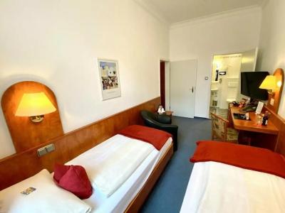 West an der Bockenheimer Warte - 35
