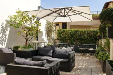 Terrace Pantheon Relais - 15