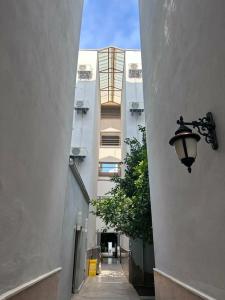 Blue Wave Suite - 62