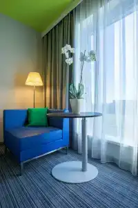 Park Inn by Radisson Frankfurt Airport - 8