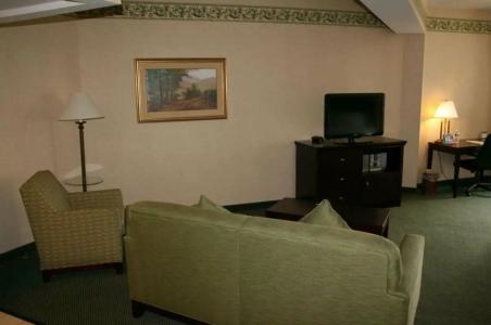 Hampton Inn Burlington - Colchester - 35
