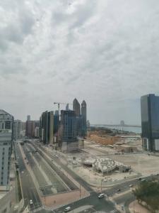 Ramada by Wyndham Abu Dhabi Corniche - 56