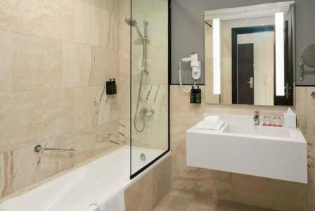 Ramada by Wyndham Dubai Barsha Heights - 10