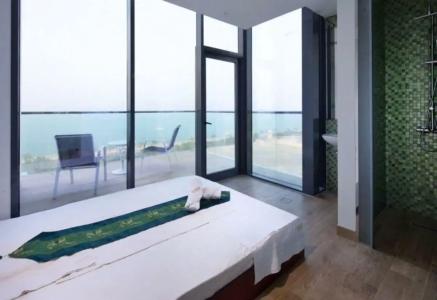 C Central Resort the Palm - 95