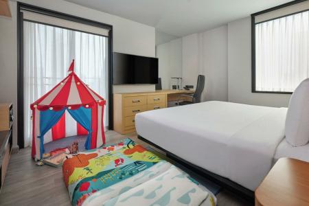 Aloft Bangkok - Sukhumvit 11 - 86