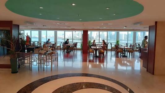 Golden Tulip Apartments - 64