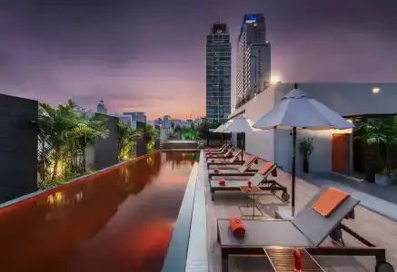 Radisson Suites Bangkok Sukhumvit - SHA Extra Plus - 3