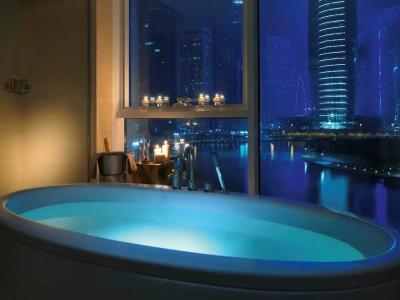 Mövenpick Jumeirah Lakes Towers Dubai - 50