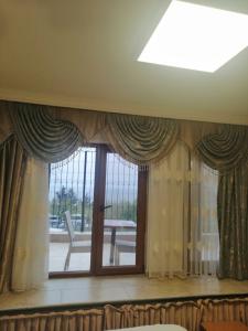 Seahouse Suites - 8