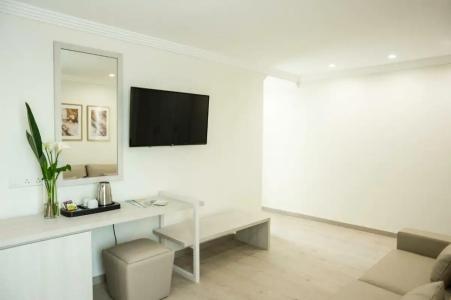 Roseum Boutique - 62