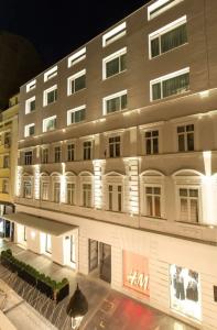 Boutique Museum - 28