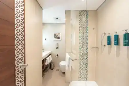 Hilton Garden Inn Dubai Al Mina - Jumeirah - 18