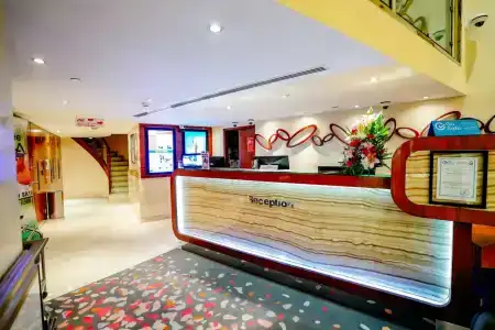 Howard Johnson by Wyndham Abu Dhabi - 3