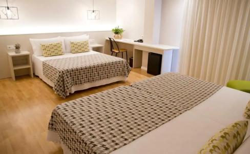 ALEGRIA Plaza Paris 4*Sup - 85