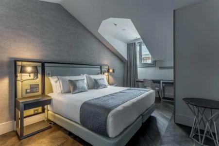 Room Mate Gorka - 82