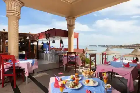 Sphinx Aqua Park Beach Resort - 86