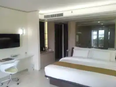 Pattaya Discovery Beach - SHA Extra Plus - 33