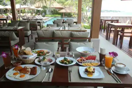 Banana Fan Sea Resort - SHA Extra Plus Certified - 3
