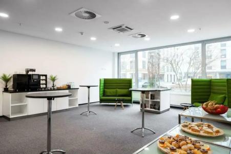 Park Inn by Radisson Frankfurt Airport - 58
