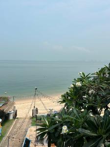 Golden Tulip Pattaya Beach Resort - 37