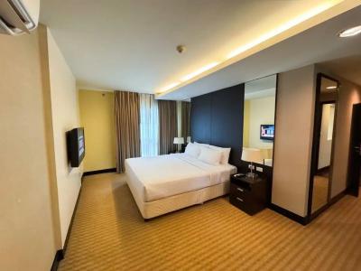 The Narathiwas & Residence Sathorn Bangkok - 72