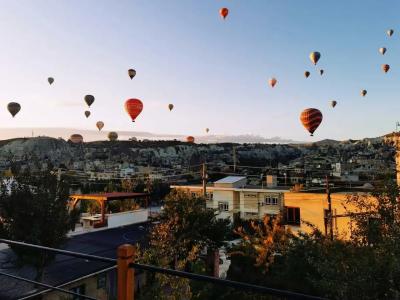 Falcon Cave Suites - 31