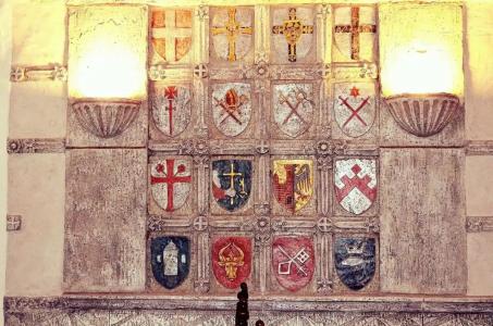 Three Crowns Residents - 13