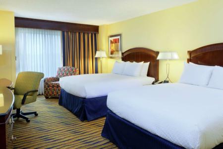 DoubleTree by Hilton Greensboro - 5