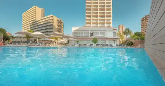 RH Victoria & Spa