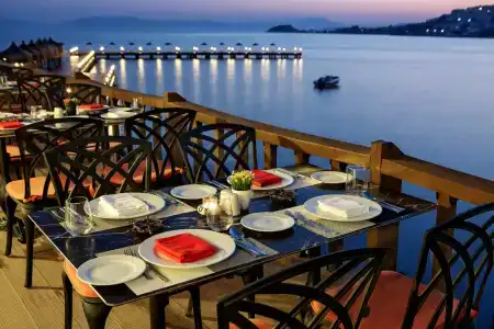 Le Bleu & Resort Kusadasi - 5