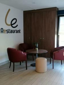 Kyriad Blois Nord - 70