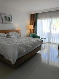 Renaissance Sharm El Sheikh Golden View Beach Resort - 90