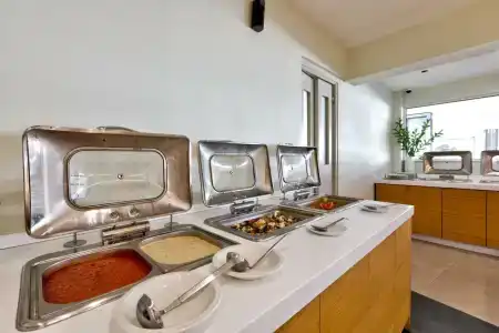 White Olive Premium Laganas - 45