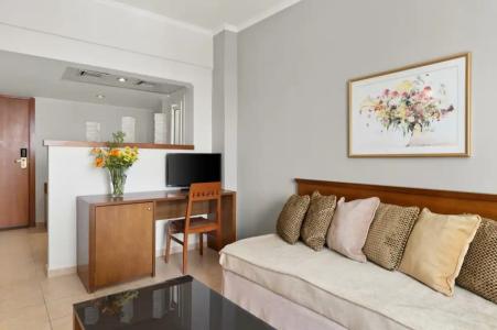 Ariti Grand - 18