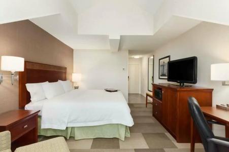 Hampton Inn Burlington - Colchester - 48