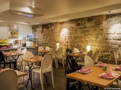 Hôtel Hor Les Lumières - 4