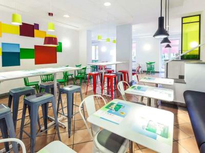 Ibis Styles Napoli Garibaldi - 56