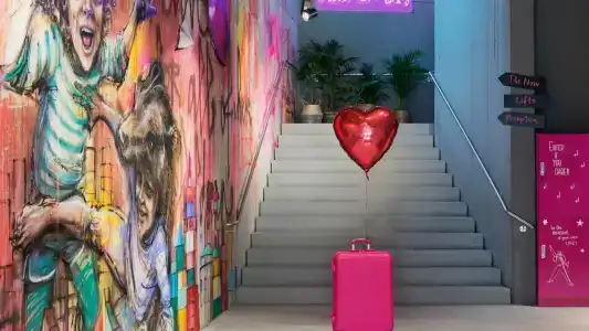 Moxy Frankfurt City Center - 7