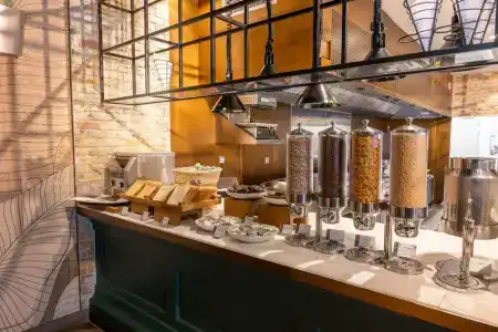 Premier Inn Dubai Barsha Heights - 46