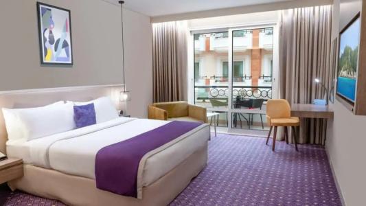 Leva and Suites, Mazaya Centre - 28