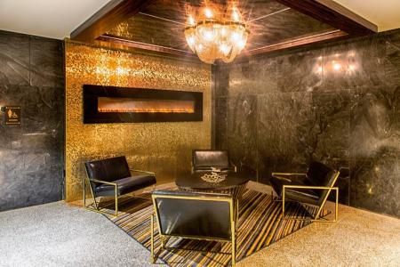 Metropolitan at The 9, Autograph Collection - 50