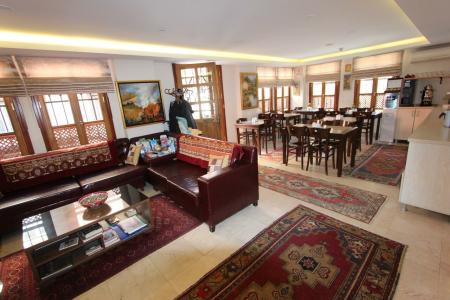 Sultan House - 90