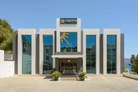 La Quinta by Wyndham Bodrum - 20