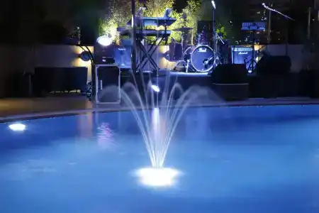 Majestic City Retreat - 8