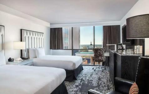 DoubleTree by Hilton Tallahassee - 38