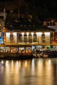 Assos Behram Special Class Adult Only 12 - 52