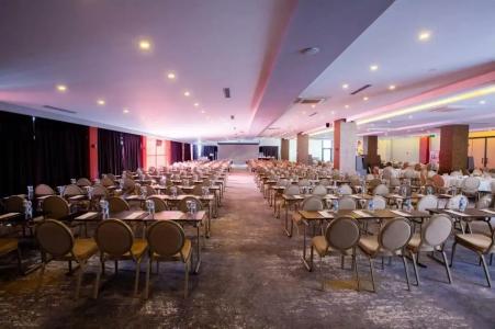 Karpalas City & Spa - 86